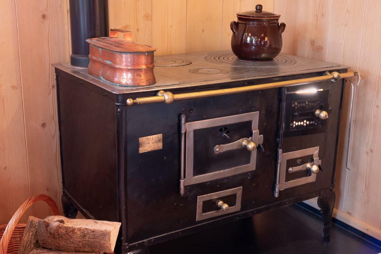 Alpedale Locanda 오바로 외부 사진